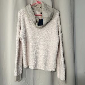 Skies are blue sweater size small NWTs